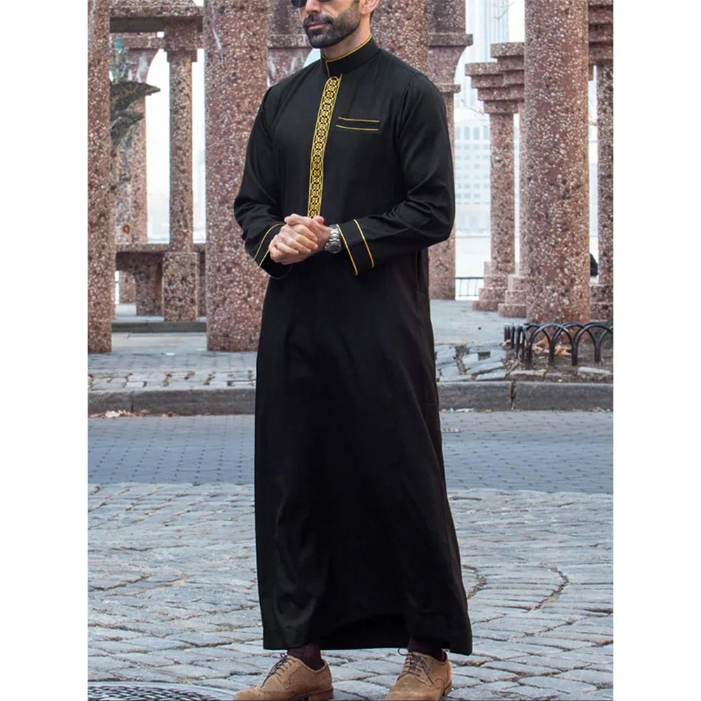 Muslim men's long robe, luxurious high-end fashionable embroidered robe, casual round neck daily holiday men's long robe