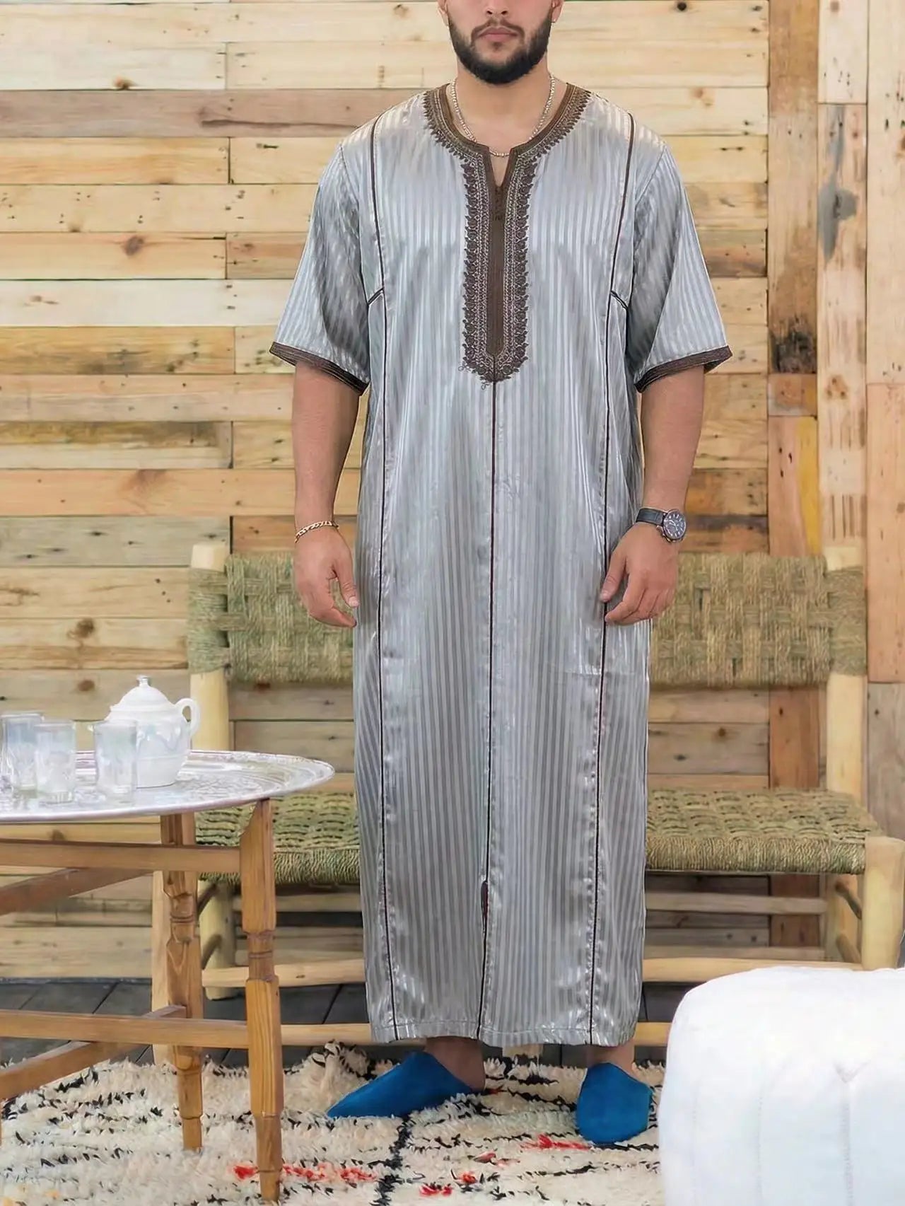 New Islamic Muslim Men's Thobe Long-sleeved Classic Embroidery Robe Arabic Ethnic Style Men's Casual Formal Robe Prayer Dress